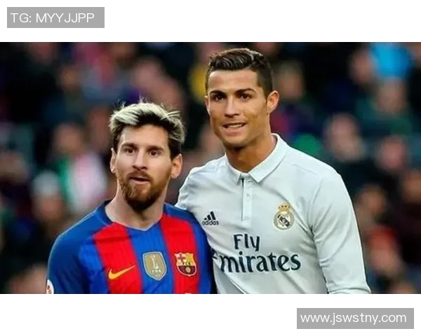 丹字闪耀绿茵场足球明星背后的故事与成就揭秘